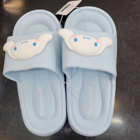 Brand New Sanrio Cinnamoroll Big Charm Slippers Size: US 7.5 - Picture 5 of 10